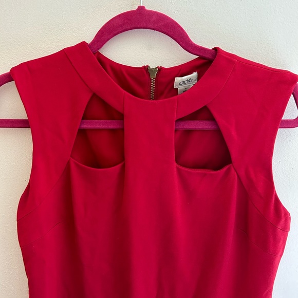 Cache Red Keyhole Dress - Picture 6 of 9